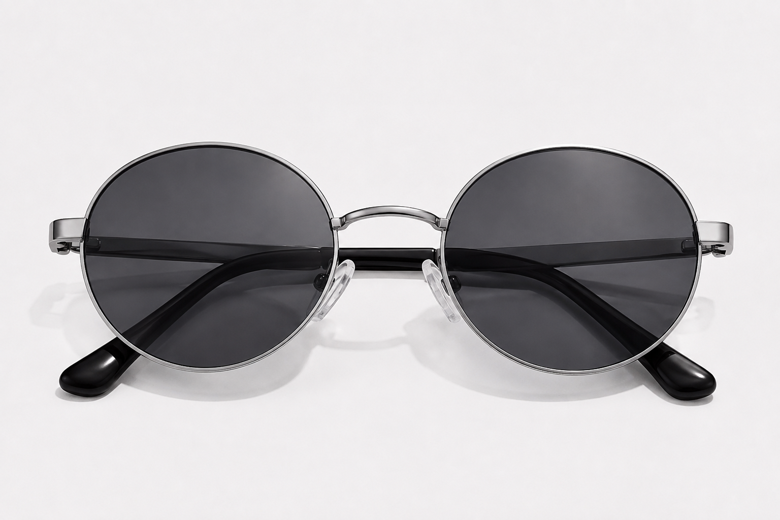 Gafas - Atenea — Ovaladas - Negras - Marco Plateado